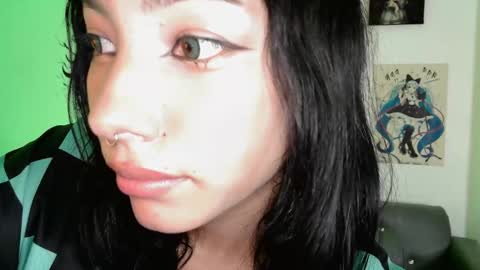 Snapshot of mec_sayuri chatting on 4, 3, 2025 mec_sayuri online show from 4, 3, 2025