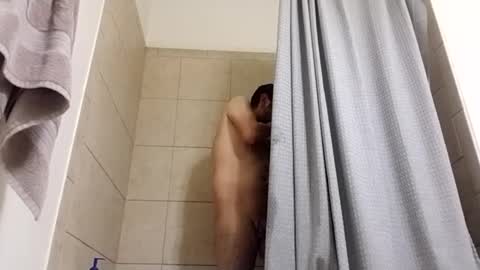 Snapshot of mechanix88 chatting on 23, 2, 2025 Bruh online show from 23, 2, 2025