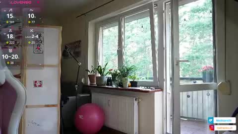 Snapshot of medelainexx chatting on 24, 6, 2026 Milena online show from 24, 6, 2026