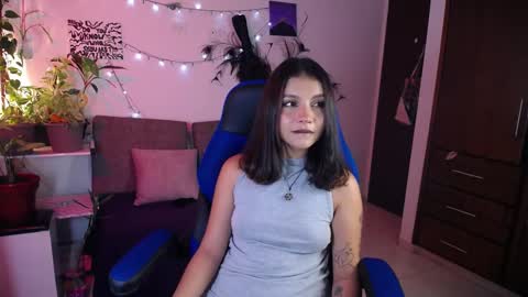 Coral online show from 28, 2, 2025