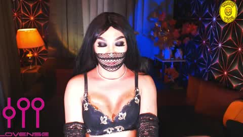 Snapshot of medusaprey chatting on 3, 3, 2025 THE QUEEN ALPHA Queen Medusa Prey online show from 3, 3, 2025