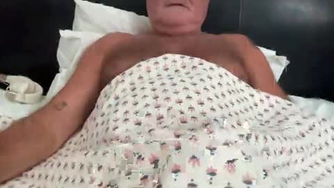 mee_only1 online show from 15, 7, 2026