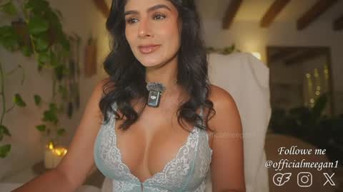 Andrea  online show from 11, 4, 2026