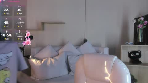   online show from 24, 1, 2025