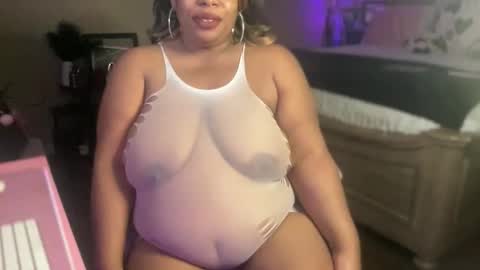 Snapshot of meetsouthernpeach chatting on 27, 10, 2025 Southern Peach online show from 27, 10, 2025