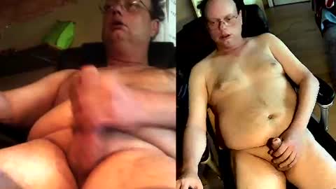 Snapshot of megahorny42 chatting on 22, 6, 2026 Foxyvidler online show from 22, 6, 2026