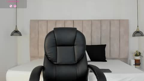 Snapshot of megan8_ chatting on 30, 3, 2026 Megan online show from 30, 3, 2026