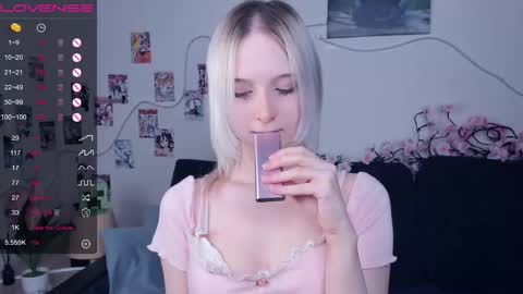 Snapshot of megan_chan chatting on 25, 2, 2026 Megan and Anna online show from 25, 2, 2026