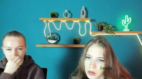 megan_cold online show from 17, 10, 2025