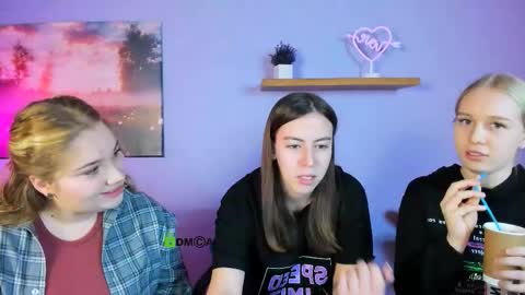 megan_cold online show from 20, 10, 2025