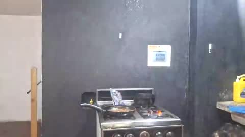 Snapshot of megan_coop3r_ chatting on 8, 11, 2025 Megan and sophi online show from 8, 11, 2025