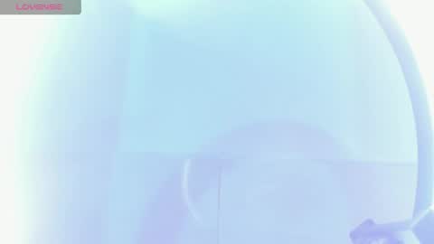 Snapshot of megan_devon chatting on 8, 5, 2026 online show from 8, 5, 2026