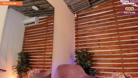 megan_raiin online show from 20, 2, 2025