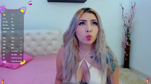 Snapshot of megan_sexrose chatting on 19, 5, 2026 Megan rose online show from 19, 5, 2026