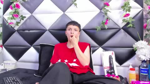 Snapshot of megan_thompsonn_ chatting on 1, 10, 2025 megan_thompsonn_ online show from 1, 10, 2025