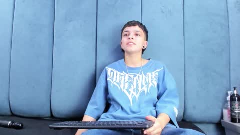 megan_thompsonn_ online show from 29, 3, 2026