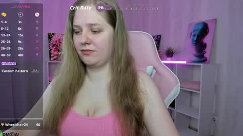 Snapshot of megan_violer chatting on 7, 5, 2026 Megan Mon Fri 1600-2200pm Tue Wen Sat 0900-1600pm online show from 7, 5, 2026