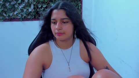 Snapshot of megan_whitte_01 chatting on 11, 12, 2024 megan white 01  online show from 11, 12, 2024