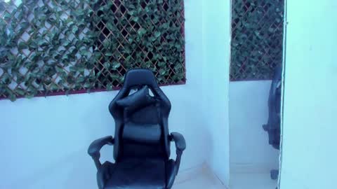 Snapshot of megan_whitte_01 chatting on 22, 2, 2025 megan white 01  online show from 22, 2, 2025