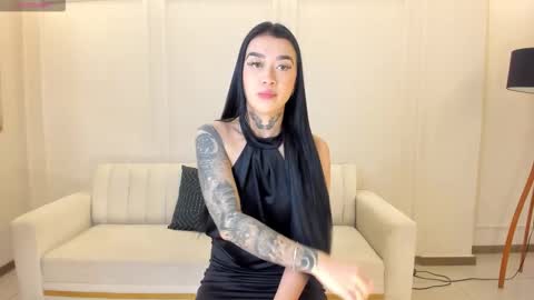 Megan Cross online show from 5, 11, 2025