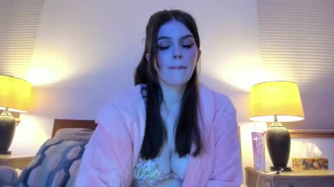 Snapshot of meganholly00 chatting on 21, 1, 2025 Megan online show from 21, 1, 2025