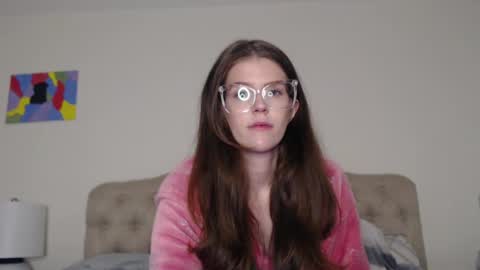 Snapshot of meganholly00 chatting on 17, 9, 2025 Megan online show from 17, 9, 2025