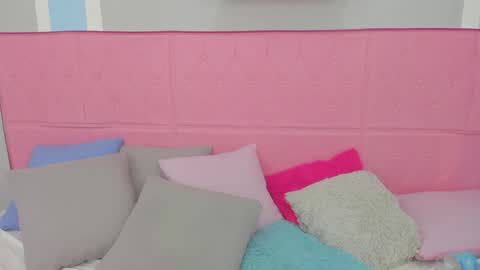 Snapshot of meganqueen2 chatting on 23, 1, 2025 Megan Queen online show from 23, 1, 2025