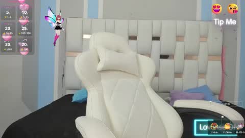 Megan Queen online show from 10, 11, 2025