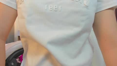 Snapshot of meganqueen2 chatting on 2, 6, 2026 Megan Queen online show from 2, 6, 2026