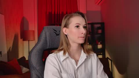 megan online show from 14, 4, 2026