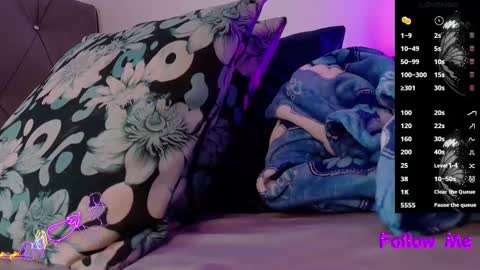 Megan online show from 4, 3, 2025