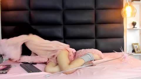 Snapshot of meghandvl chatting on 9, 3, 2025 meghandvl online show from 9, 3, 2025