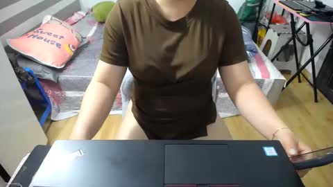 Snapshot of meimei_888 chatting on 27, 5, 2026 meimei_888 online show from 27, 5, 2026