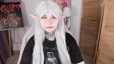 Snapshot of mekurisu chatting on 19, 5, 2026 mekurisu online show from 19, 5, 2026