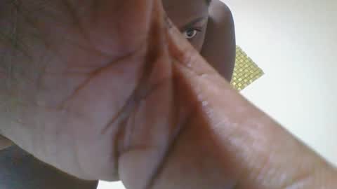 pretty online show from 24, 2, 2025