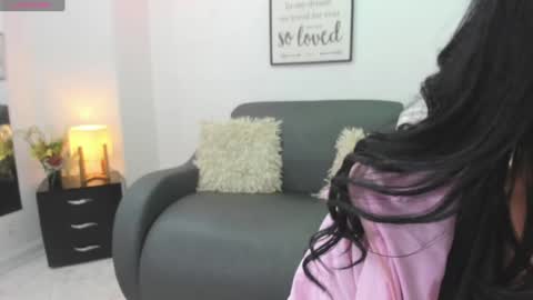 melan_owen online show from 28, 12, 2024