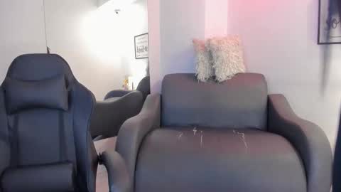 melan_owen online show from 25, 2, 2026