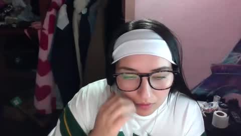 Snapshot of melani1103 chatting on 4, 11, 2025 melani1103 online show from 4, 11, 2025