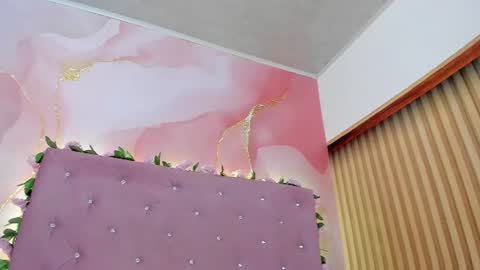 Snapshot of melanie__evans chatting on 1, 7, 2026 melanie__evans online show from 1, 7, 2026