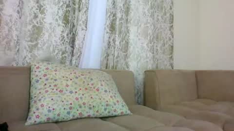 Snapshot of melanie_bae1 chatting on 17, 7, 2026 melanie_bae1 online show from 17, 7, 2026