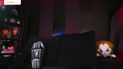 Snapshot of melanie_nyx chatting on 10, 5, 2026 Mel online show from 10, 5, 2026