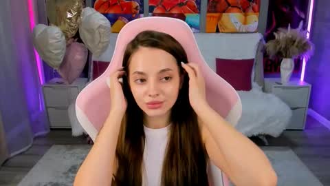 MelanieAlves online show from 28, 3, 2026