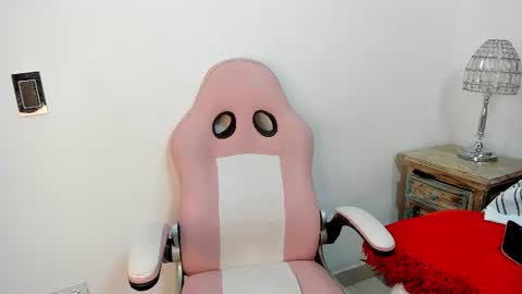 Snapshot of melaniie_foxx chatting on 16, 7, 2026 melaniie_foxx online show from 16, 7, 2026