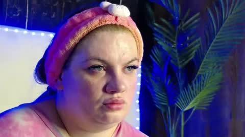 melanniebrown online show from 15, 4, 2026