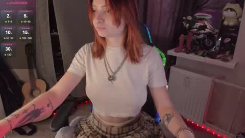 Snapshot of melante_s chatting on 10, 9, 2025 Ash online show from 10, 9, 2025