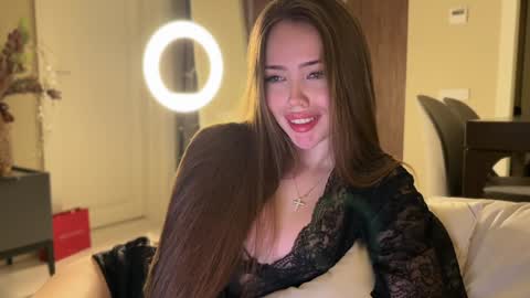 Adel online show from 10, 12, 2024