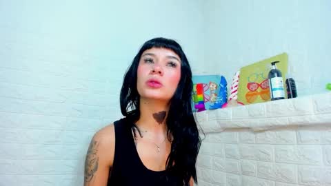 Snapshot of melanyharris chatting on 13, 10, 2025 MELANYHARRIS online show from 13, 10, 2025