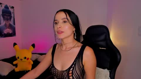 Snapshot of melanyrouse1 chatting on 5, 5, 2026 melanyrouse1 online show from 5, 5, 2026