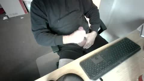 Snapshot of melbguy_075 chatting on 18, 6, 2026 melbguy_075 online show from 18, 6, 2026