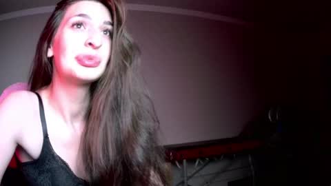 Snapshot of melena_caramel chatting on 5, 6, 2026 melena_caramel online show from 5, 6, 2026